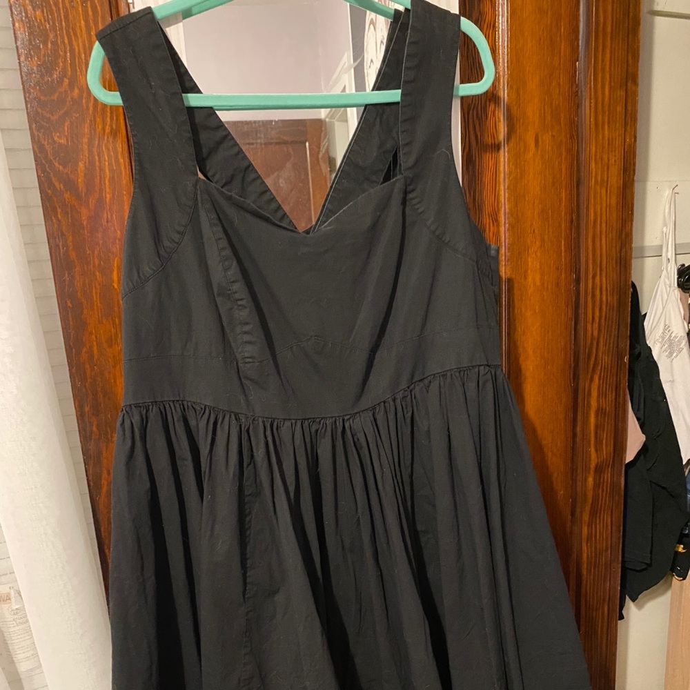 Black retro dress